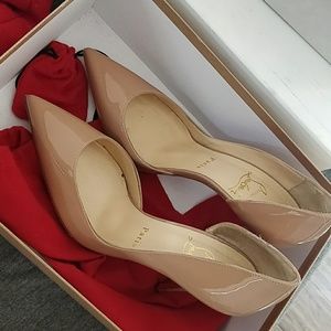Louboutin So Late shoes in Nude